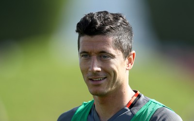 米兰电竞播报-新喀里多尼亚战术板被对手研究